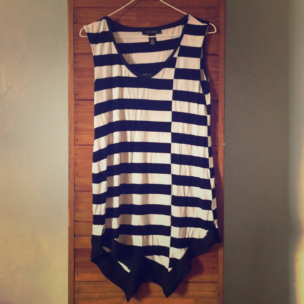 Fashion black and white shirt